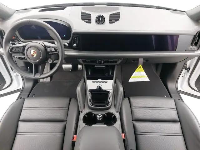 2026 Porsche Cayenne GTS