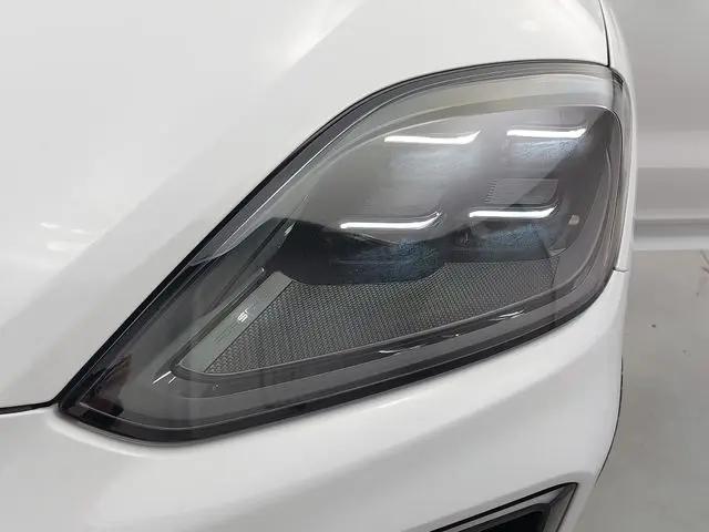 2026 Porsche Cayenne GTS