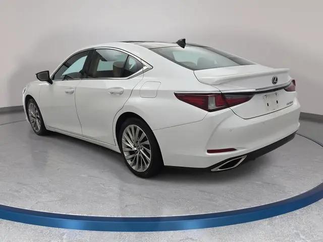 2022 Lexus ES 350 Ultra Luxury