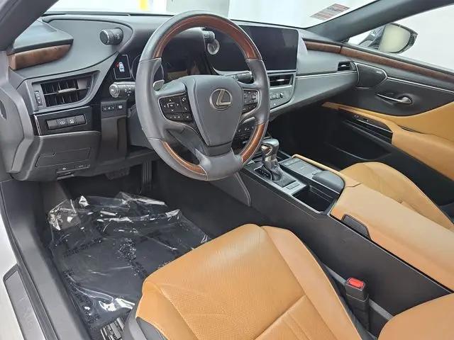 2022 Lexus ES 350 Ultra Luxury