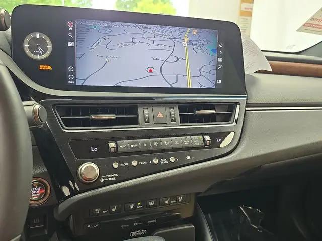 2022 Lexus ES 350 Ultra Luxury