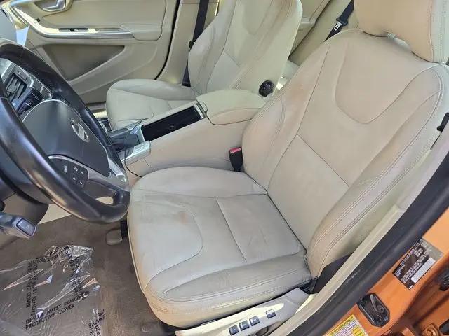 2013 Volvo S60 T5