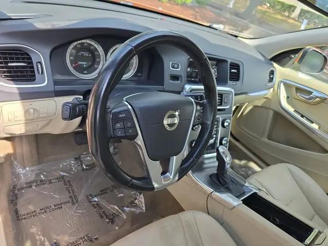 2013 Volvo S60 T5