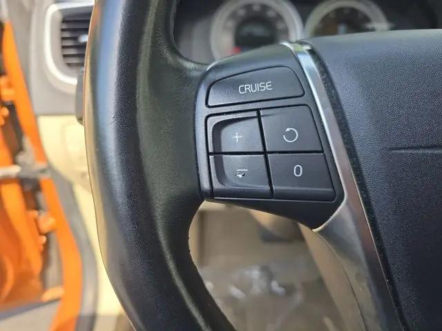 2013 Volvo S60 T5