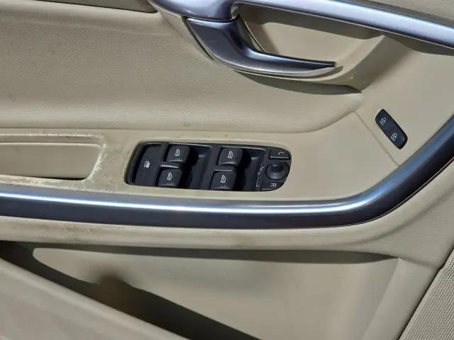 2013 Volvo S60 T5