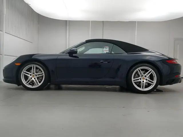 2018 Porsche 911 Carrera