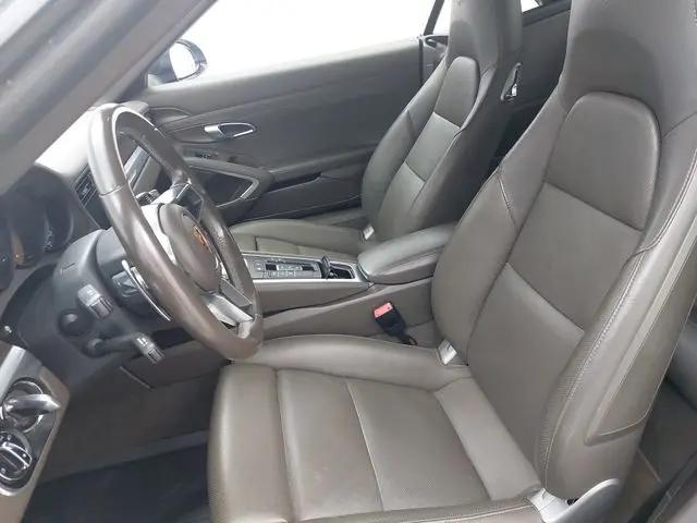 2018 Porsche 911 Carrera