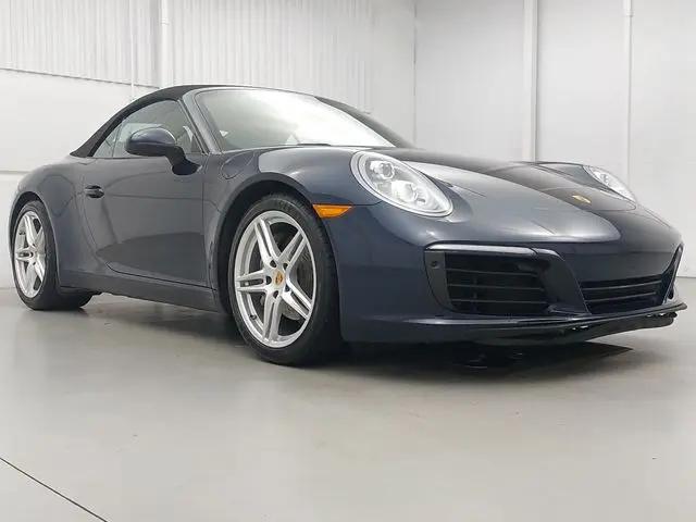 2018 Porsche 911 Carrera