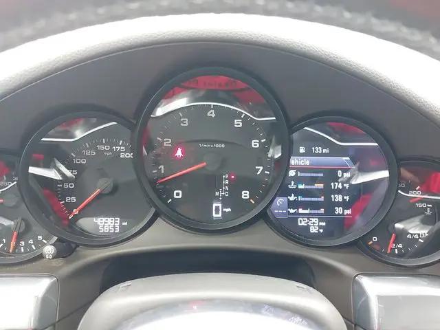 2018 Porsche 911 Carrera