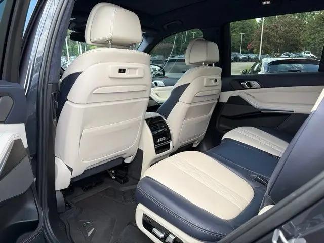 2021 BMW X7 xDrive40i