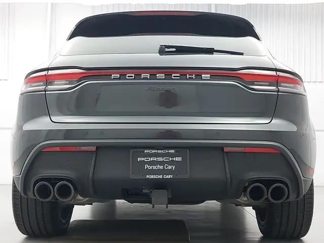 2026 Porsche Macan Macan