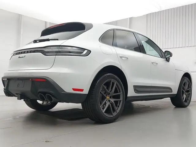 2026 Porsche Macan T