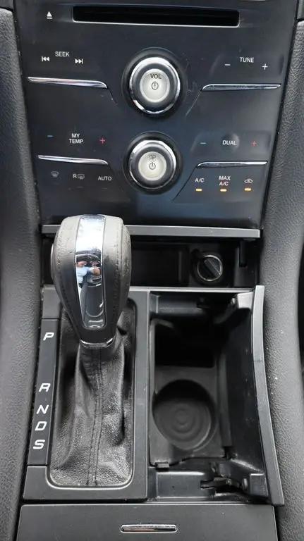 2013 Ford Taurus SEL