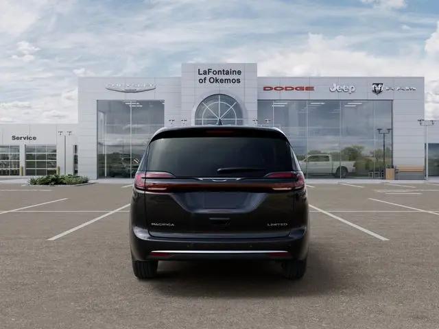 2027 Chrysler Pacifica Limited