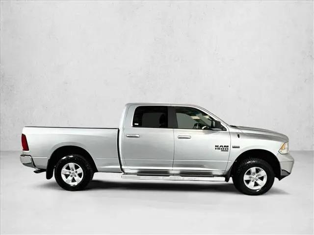 2019 Ram 1500 Classic SLT Crew Cab 4x4 64 Box