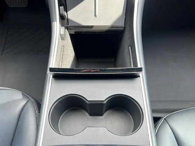 2021 Tesla Model Y Standard Range Rear-Wheel Drive
