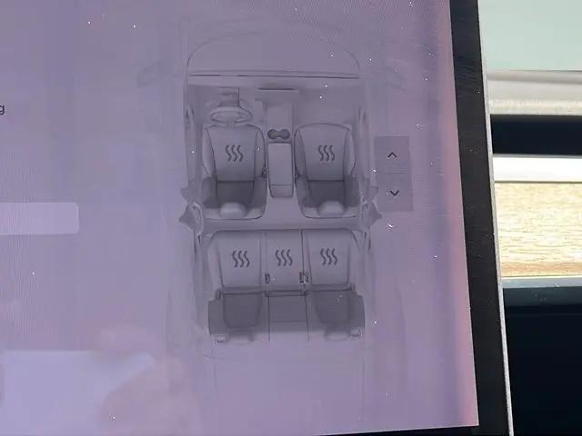 2021 Tesla Model Y Standard Range Rear-Wheel Drive