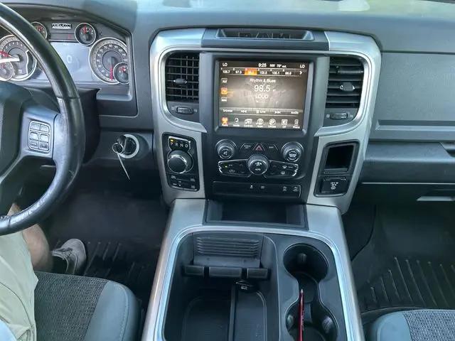 2017 Ram 1500 Big Horn Crew Cab 4x4 57 Box
