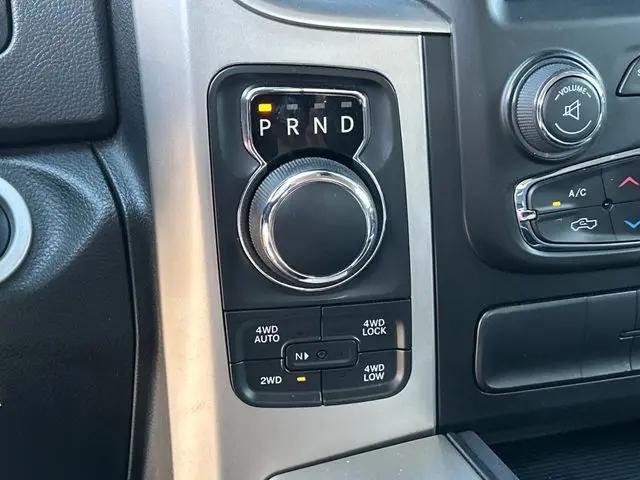 2017 Ram 1500 Big Horn Crew Cab 4x4 57 Box