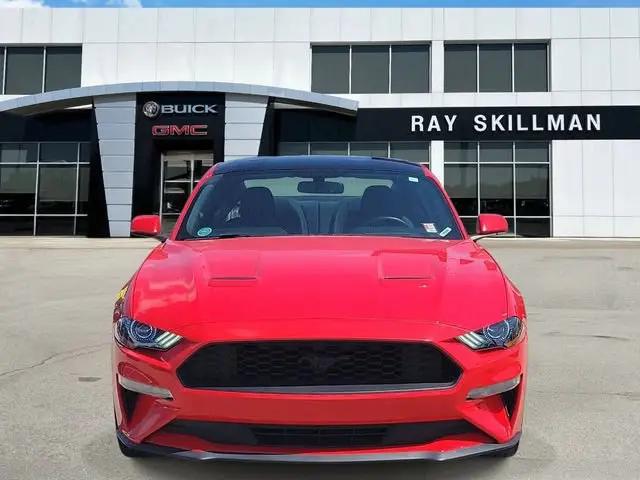 2020 Ford Mustang EcoBoost Fastback