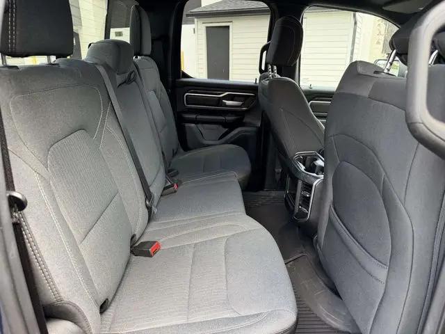 2021 Ram 1500 Big Horn Quad Cab 4x4 64 Box