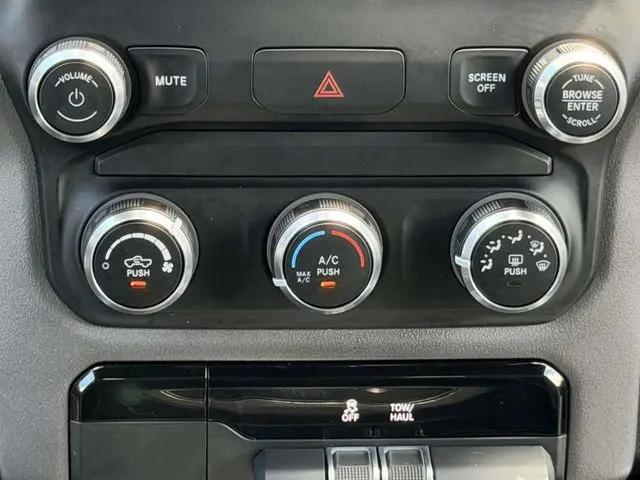 2021 Ram 1500 Big Horn Quad Cab 4x4 64 Box