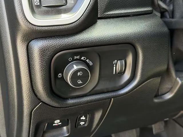2021 Ram 1500 Big Horn Quad Cab 4x4 64 Box