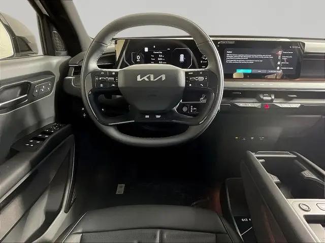 2026 Kia EV9 Land
