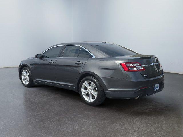 2017 Ford Taurus SE