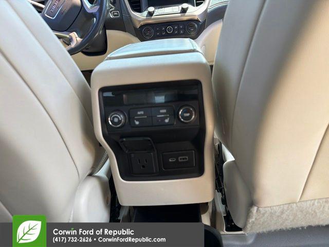 2021 GMC Acadia FWD Denali