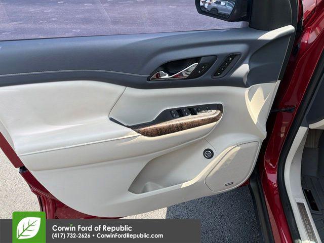 2021 GMC Acadia FWD Denali