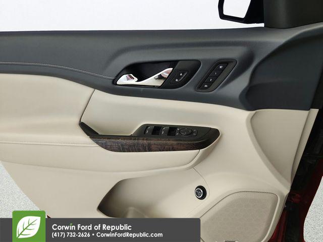 2021 GMC Acadia FWD Denali