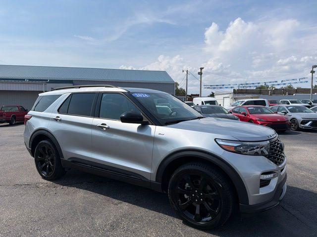 2024 Ford Explorer ST-Line