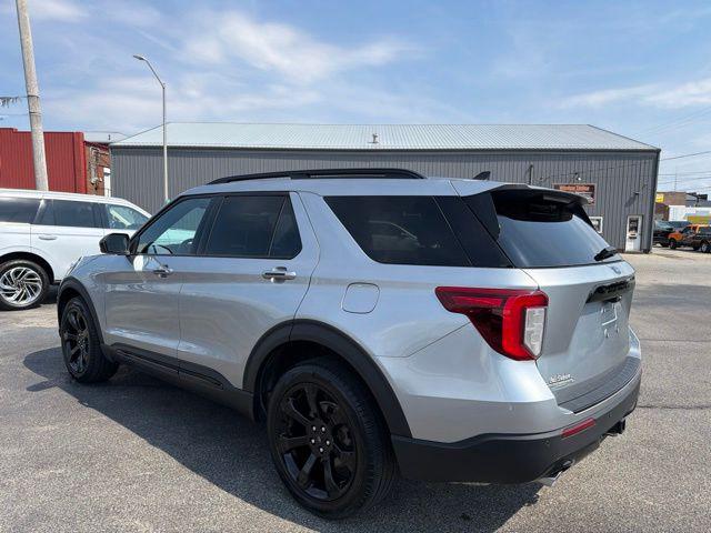 2024 Ford Explorer ST-Line