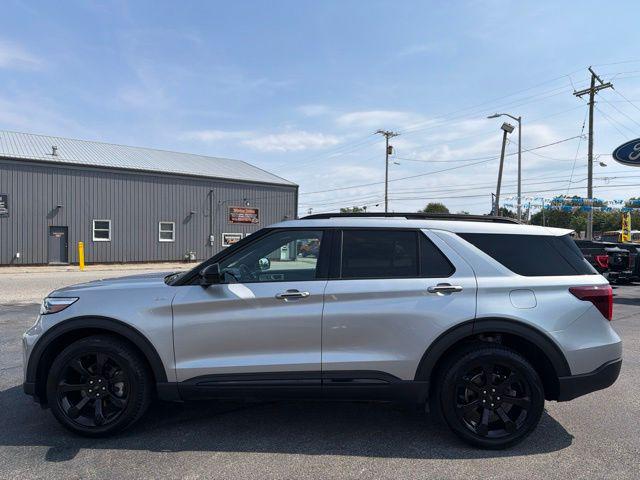 2024 Ford Explorer ST-Line