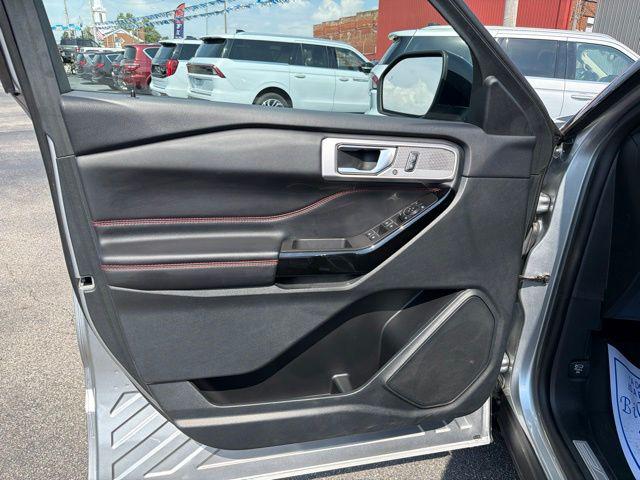 2024 Ford Explorer ST-Line