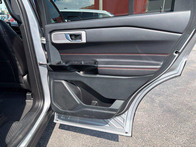 2024 Ford Explorer ST-Line