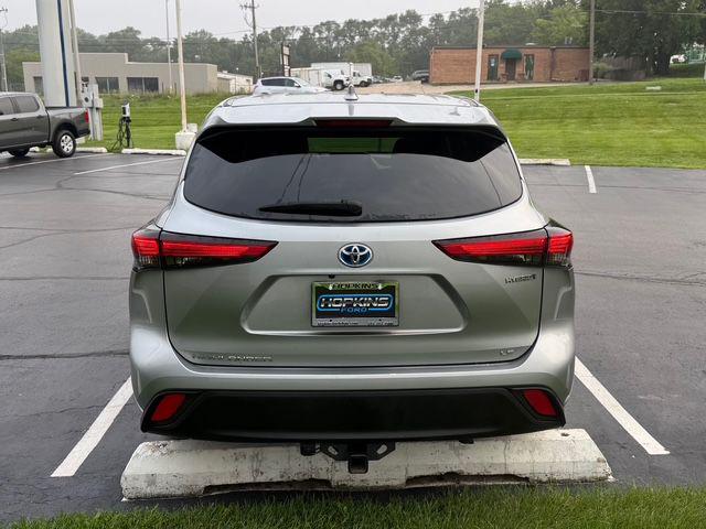 2021 Toyota Highlander Hybrid LE