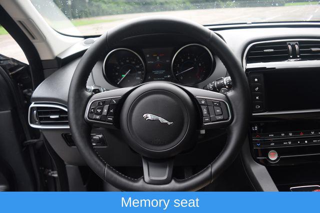 2018 Jaguar F-PACE 25t Premium