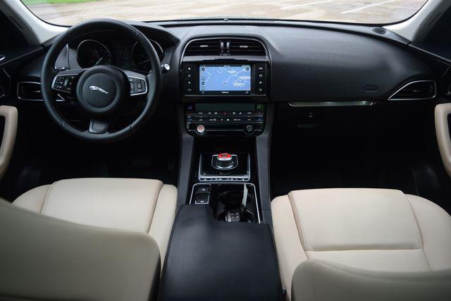 2018 Jaguar F-PACE 25t Premium