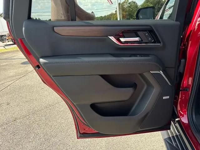 2026 GMC Yukon 4WD Denali