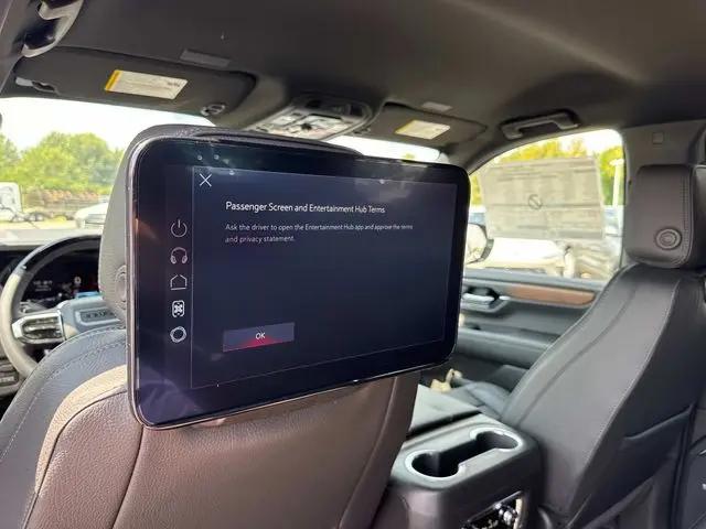 2026 GMC Yukon 4WD Denali