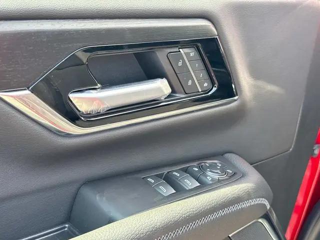 2026 GMC Yukon 4WD Denali