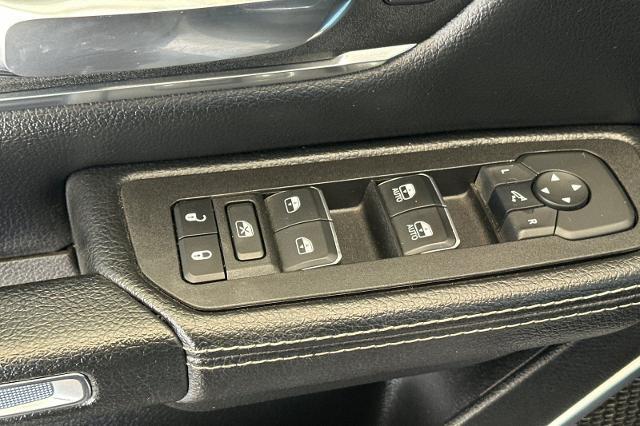 2025 Ram 1500 Laramie Crew Cab 4x4 57 Box