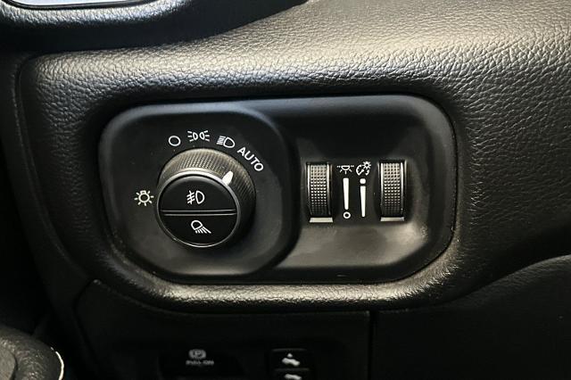 2025 Ram 1500 Laramie Crew Cab 4x4 57 Box