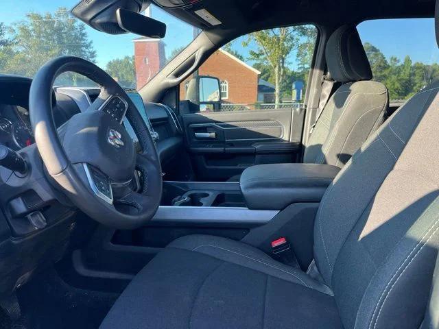 2025 Ram 3500 Big Horn Crew Cab 4x4 8 Box