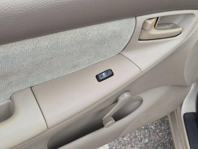 2004 Toyota Corolla CE