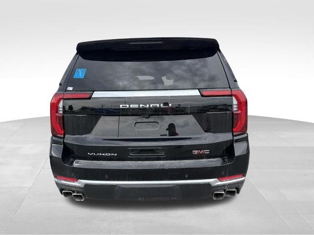 2025 GMC Yukon 4WD Denali