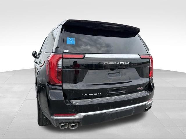 2025 GMC Yukon 4WD Denali