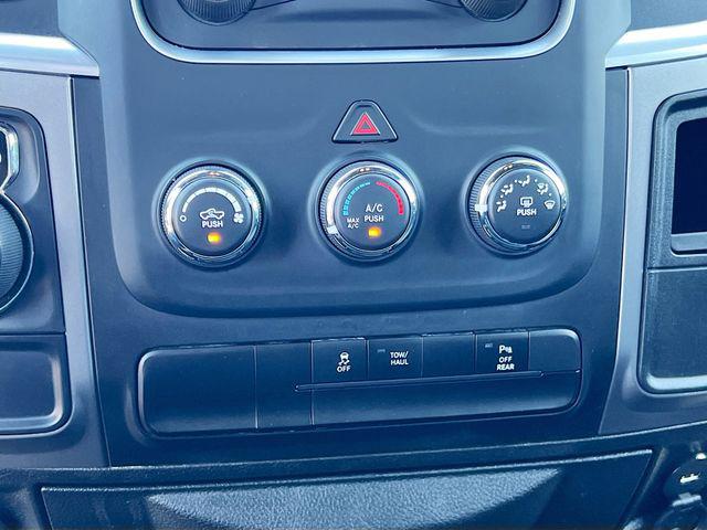 2024 Ram 1500 Classic Warlock Crew Cab 4x2 57 Box